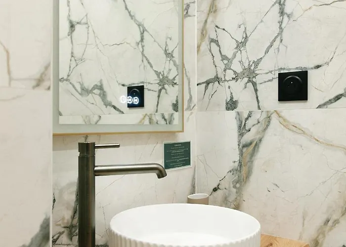 Lavie Maison Ac Hot Tub * Paris