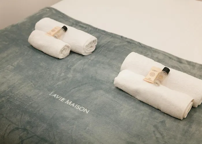 Lavie Maison Ac Hot Tub Lägenhet *